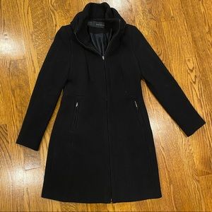 Women’s Zara wool coat with oversized collar, size medium